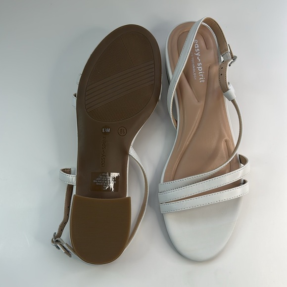 New EASY SPIRIT
Seglenni Leather Open Toe Strappy Sandals - Picture 10 of 12